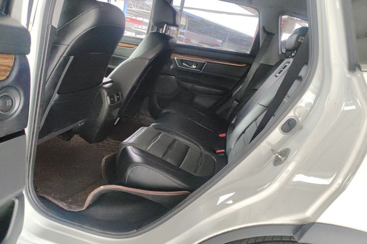 Used Honda CR-V 2017 240TURBO CVT Front-Wheel Drive Fashion Edition
