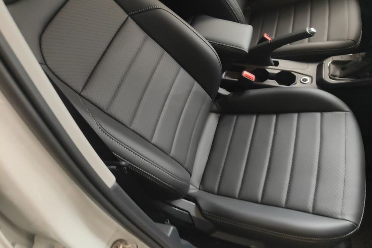 Used Volkswagen Lavida 2023 New Sharp 1.5L Automatic Excellent New Edition
