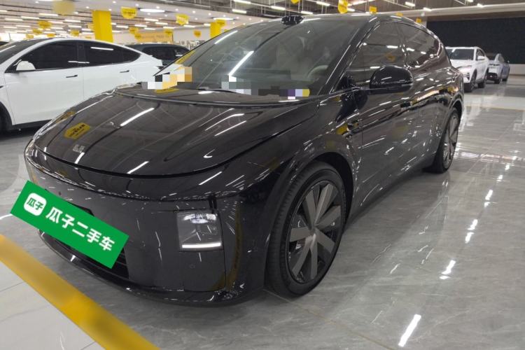 Used Li Auto i6 2025 Model Four-Wheel-Drive Standard Type