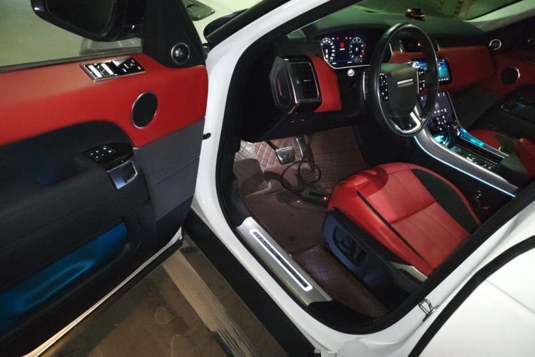 Used Land Rover Range Sport 2022 3.0 L6 YAO Black Edition Driver Seat