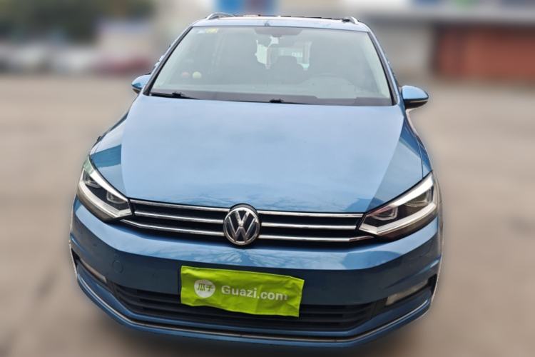 Used Volkswagen Touran 2016 Volkswagen Touran L 280TSI DSG Comfort Edition Front