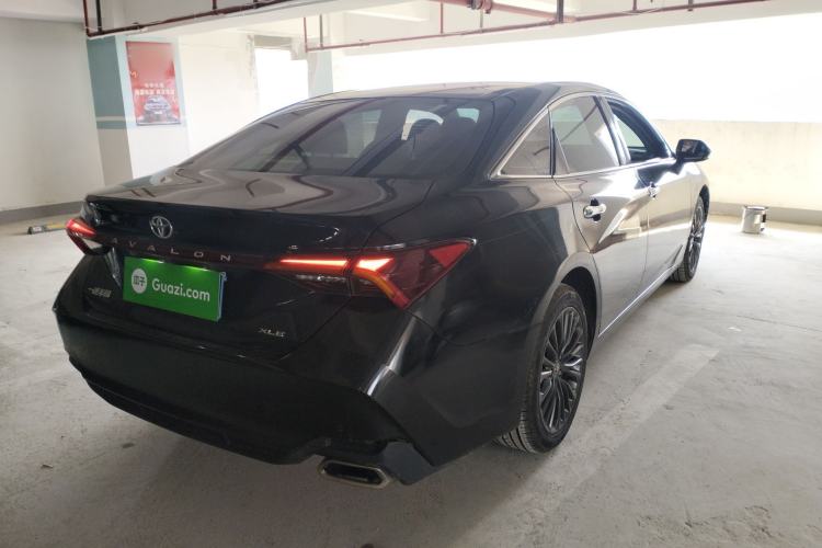 Used Toyota Avalon 2022 2.0L XLE Premium Edition
