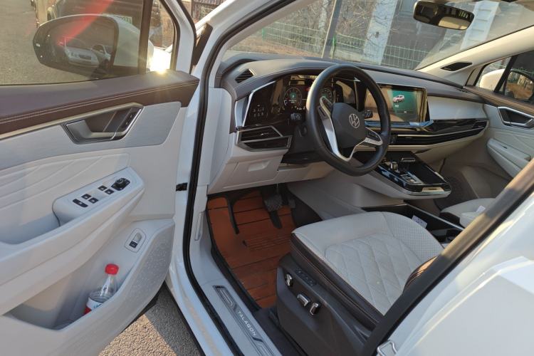 Used Volkswagen Talagon 2022 530TSI Four-Wheel Drive Flagship Shengjing Edition Pro 6-Seater Driver Seat