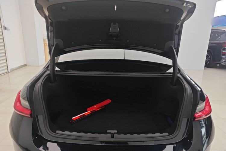 Used BMW i3 2025 eDrive 40 L Midnight Sports Package