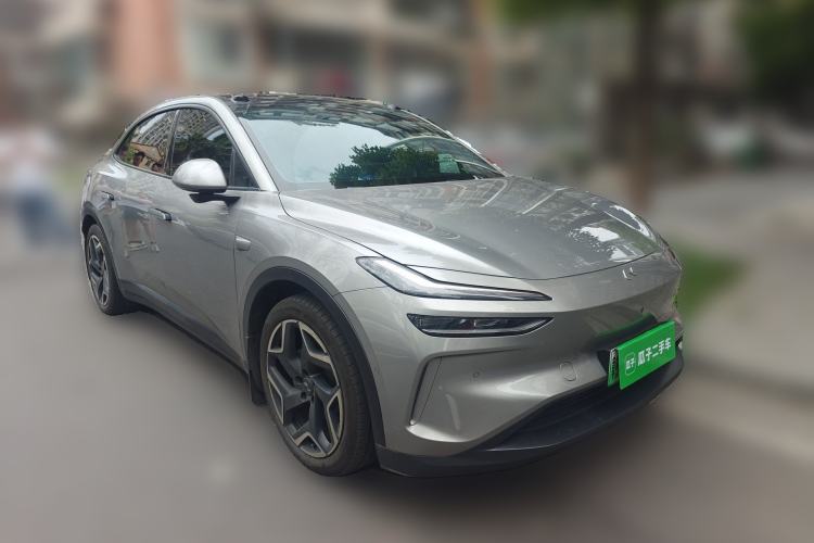 Used ONVO L60 2024 60 kWh Rear-Drive Version