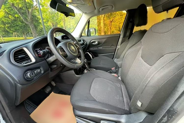 Used Jeep Renegade 2017 180T Automatic Kinetic Edition+