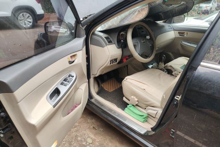 Used BYD L3 2011 New Fengchang Edition 1.5L Manual Luxury Model
