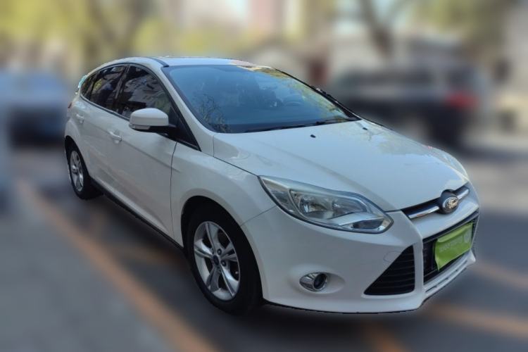 Used Ford Focus 2012 Hatchback 1.6L Automatic Fashion Edition
