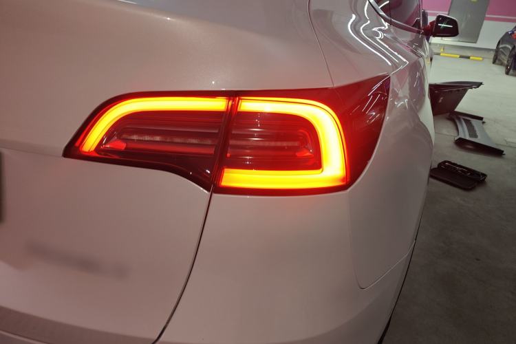 Used Tesla Model Y 2022 Rear-Wheel-Drive Version