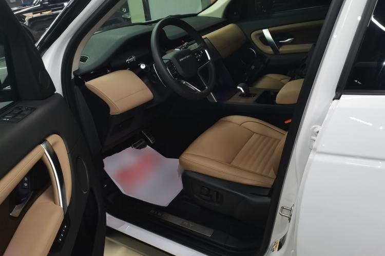 Used Land Rover Discovery Sport 2024 Performance Tech Edition
