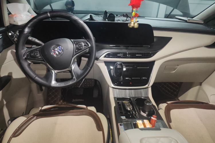 Used Buick GL8 2022 ES Landtrek 653T Comfort Edition