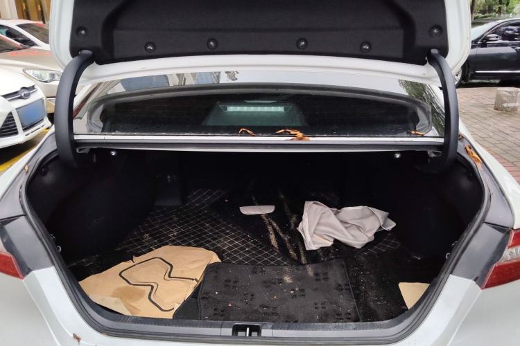 Used Toyota Camry 2023 2.0G Luxury Edition Trunk