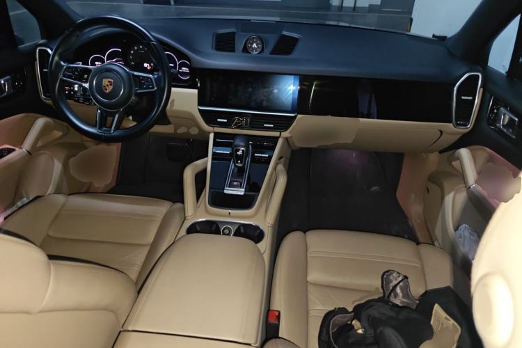 Used Porsche Cayenne 2019 Cayenne 3.0T Center Console