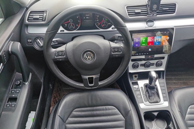 Used Volkswagen Magotan 2016 1.8TSI Smart Enjoyment Leading Model Steering Wheel