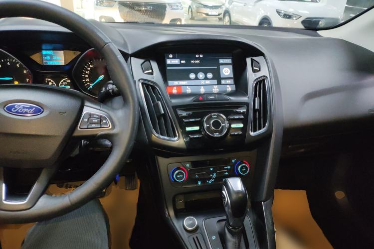 Used Ford Focus 2017 Sedan 1.6L Automatic Fashion Edition Smart Drive Version