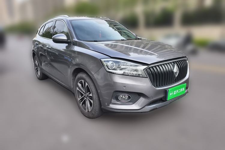 Used BORGWARD BX7 2016 28T Four-Wheel Drive Flagship Version 5 Seats Front Right 45 Deg