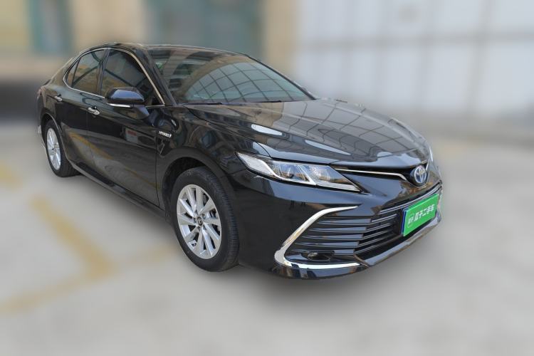 Used Toyota Camry 2023 Dual-Motor 2.5 HGVP Leading Edition Front Right 45 Deg
