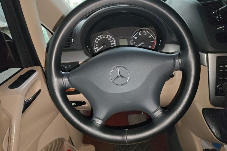 Used Mercedes-Benz Vito 2013 3.0L Elite Edition Steering Wheel