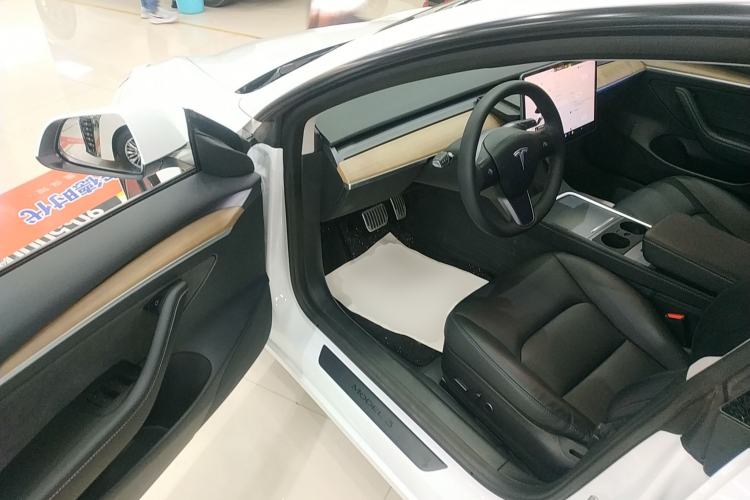 Used Tesla Model 3 2022 Rear-Wheel-Drive Version