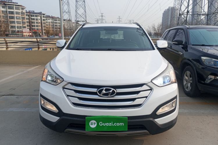 Used Hyundai Santa Fe 2013 2.4L Automatic 2WD Comfort Edition