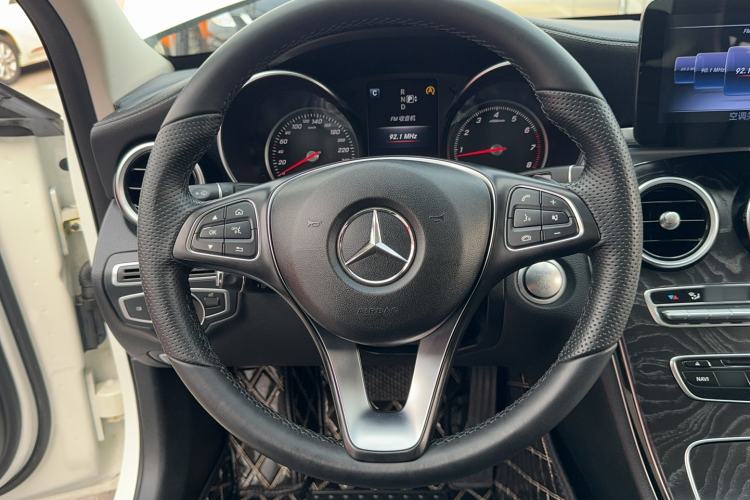 Used Mercedes-Benz C-Class 2015 C 200 L Sport Edition
