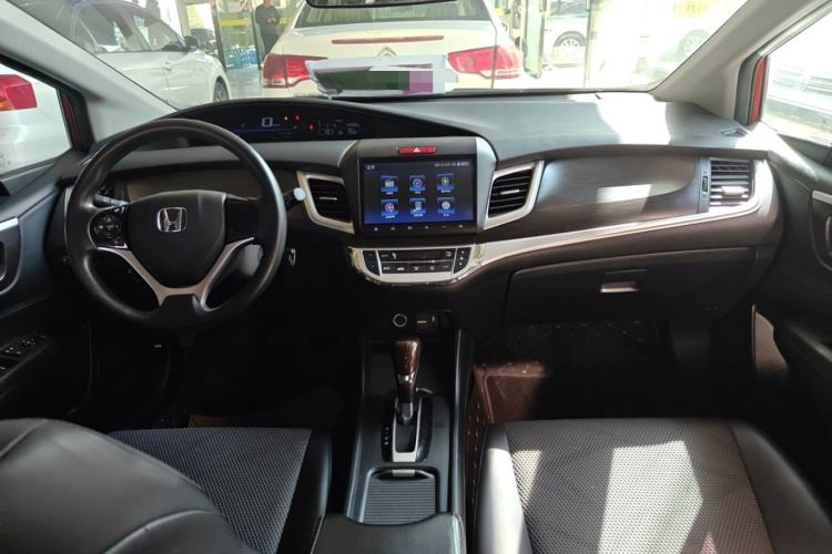 Used Honda Jade 2016 1.8L Automatic Comfort Version 5 Seats
