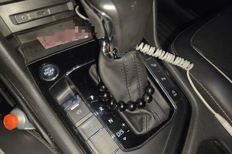 Used Volkswagen Tiguan L 2017 330TSI Automatic Two-Wheel Drive Flagship Edition Gear Lever