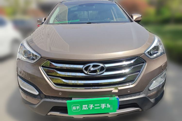 Used Hyundai Santa Fe 2013 2.0T Automatic All-Wheel Drive Top Trim
