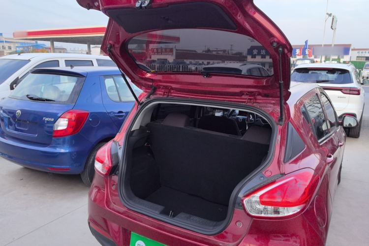 Used Baojun 310 2016 1.2L manual Comfort trim level
