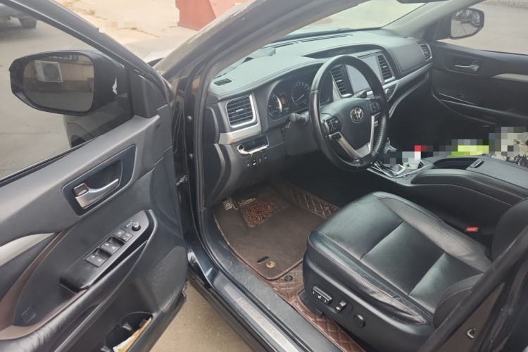 Used Toyota Highlander 2018 2.0T Four-Wheel Drive Luxury Version 7 Seats China VI Standard