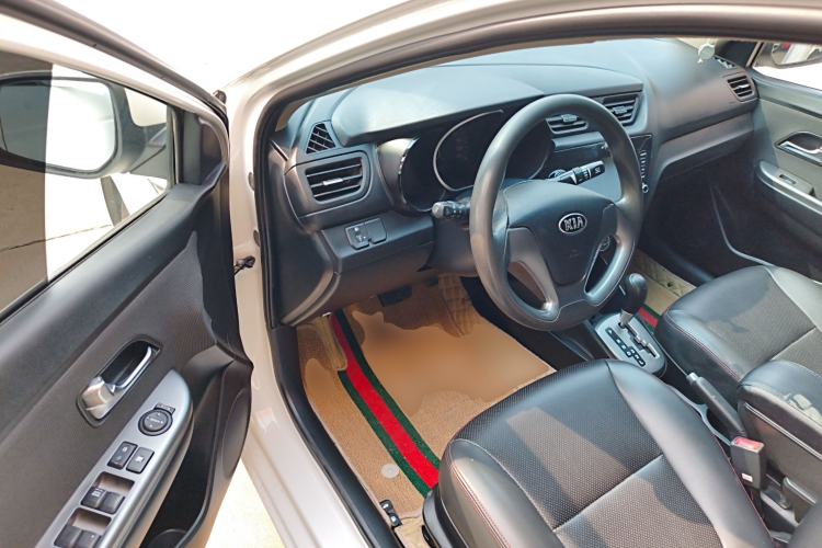 Used Kia K2 2015 Sedan 1.4L Automatic GLS
