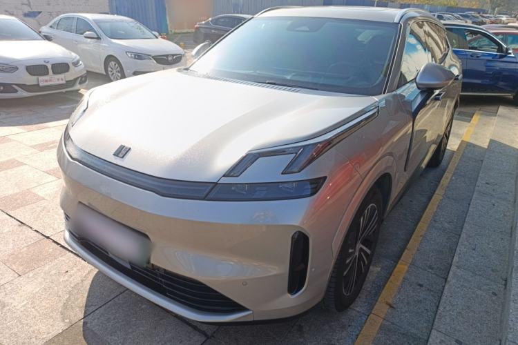 Used Lynk & Co 08 EM-P 2023 120km Long-Range Pro