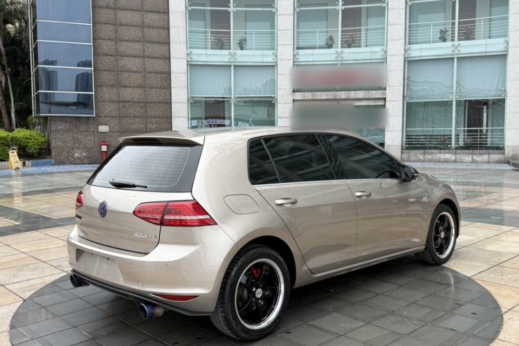 Used Volkswagen Golf 2014 1.4TSI Automatic Comfort Model Exterior 5