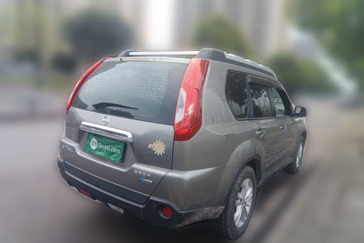 Used Nissan X-Trail 2012 2.5L CVT Flagship Edition 4WD
