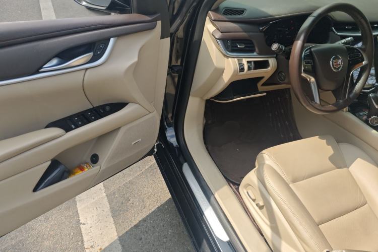 Used Cadillac XTS 2014 28T Comfort Version