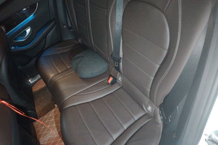 Used Mercedes-Benz GLC 2018 GLC 260 4MATIC Luxury Model
