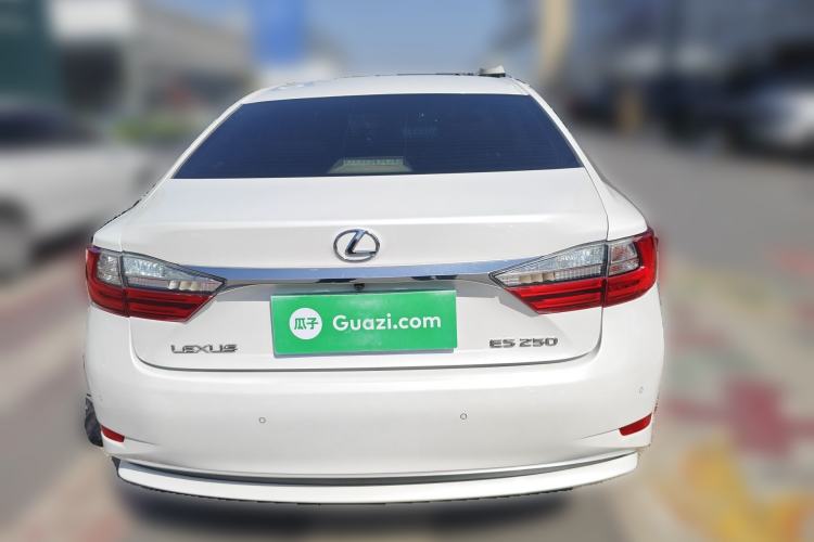 Used Lexus ES 2015 250 Elegant Edition
