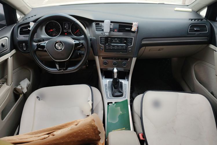 Used Volkswagen Golf 2015 1.4TSI Automatic Comfort Model
