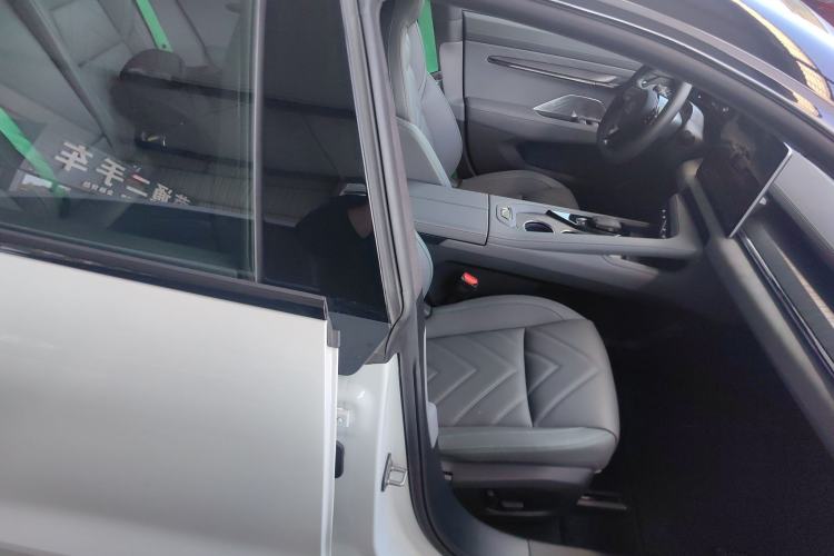 Used Zeekr 001 2023 WE Edition 100 kWh
