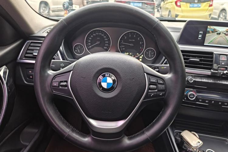 Used BMW 3 Series 2018 320Li Fashion Model
