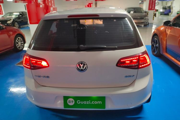 Used Volkswagen Golf 2017 1.6L Automatic Comfort Million-Vehicle Anniversary Edition