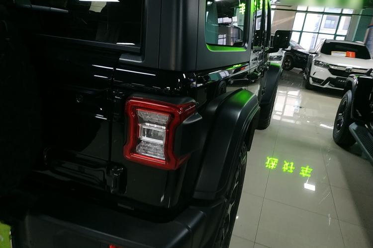 Used Jeep Wrangler 2019 2.0T Rubicon Four-Door Version China VI Emission Standard