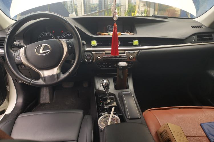 Used Lexus ES 2014 250 Elite Edition