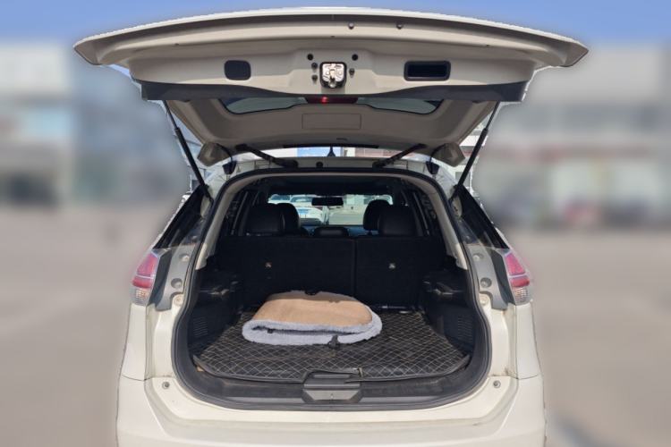 Used Nissan X-Trail 2014 2.0L CVT Smart Edition 2WD
