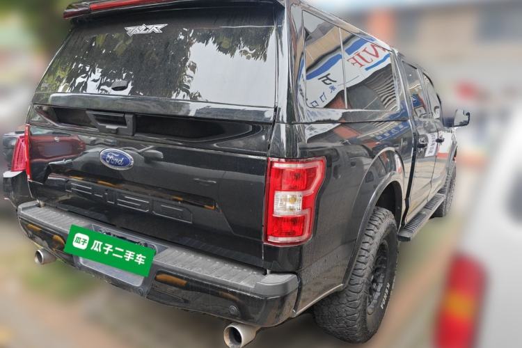 Used Ford F-150 Raptor 
