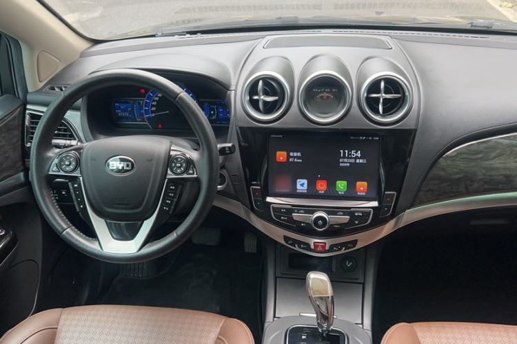 Used BYD S7 2017 2.0T Automatic Prestige Edition
