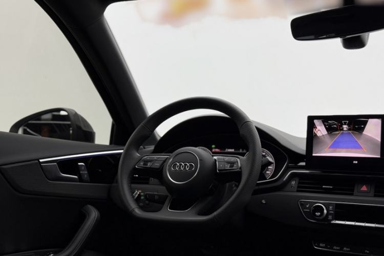 Used Audi A4L 2024 40 TFSI Luxury Dynamic Edition Steering Wheel