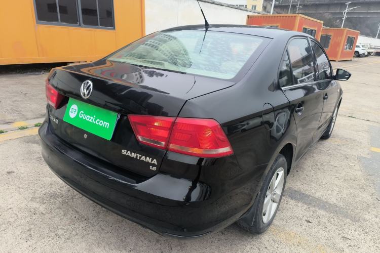 Used Volkswagen Santana 2015 1.6L Manual Comfort Edition
