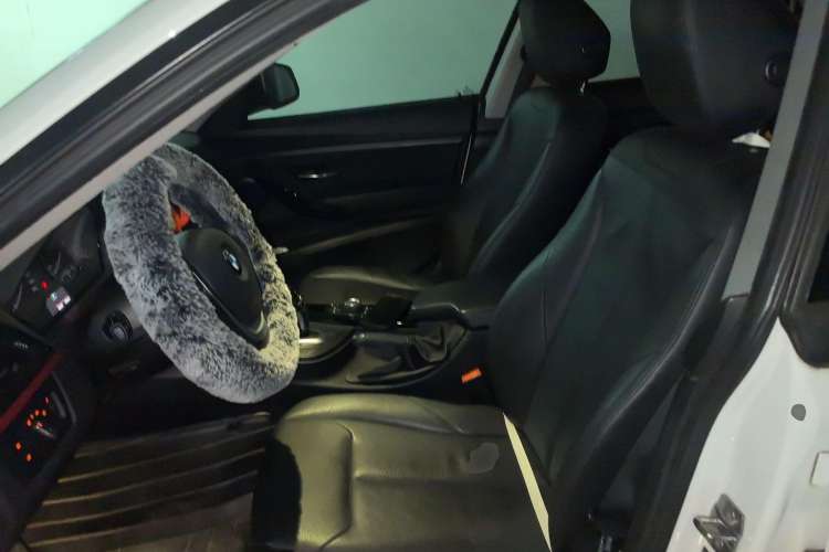 Used BMW 3 Series GT 2014 320i Leading Model
