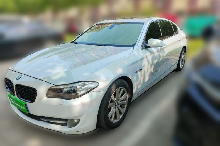 Used BMW 5 Series 2011 523Li Luxury Model